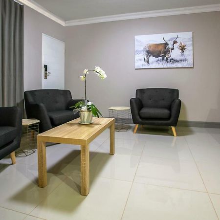 Hotel At Hatfield Apartments Pretoria-Noord Zewnętrze zdjęcie