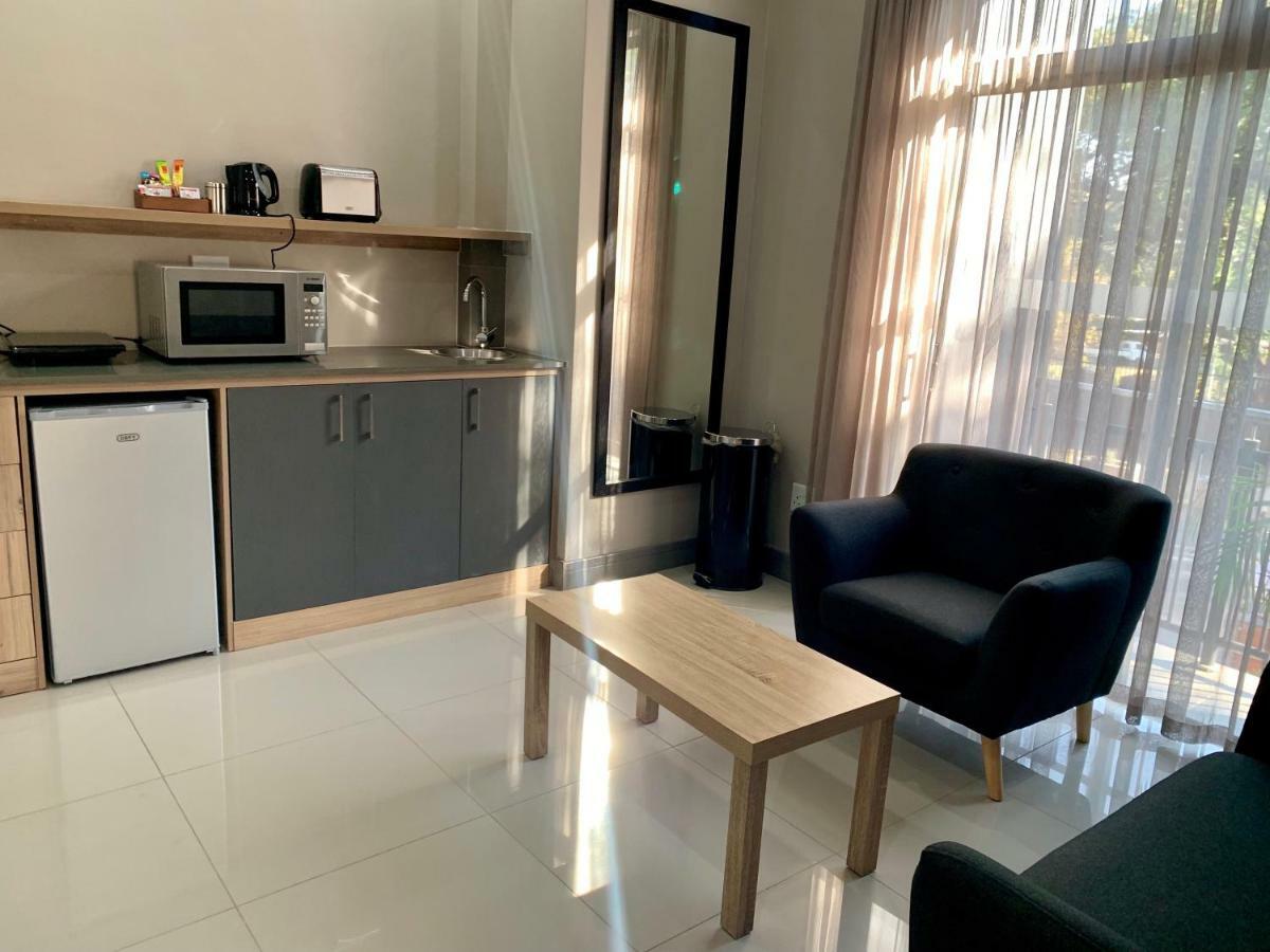 Hotel At Hatfield Apartments Pretoria-Noord Zewnętrze zdjęcie